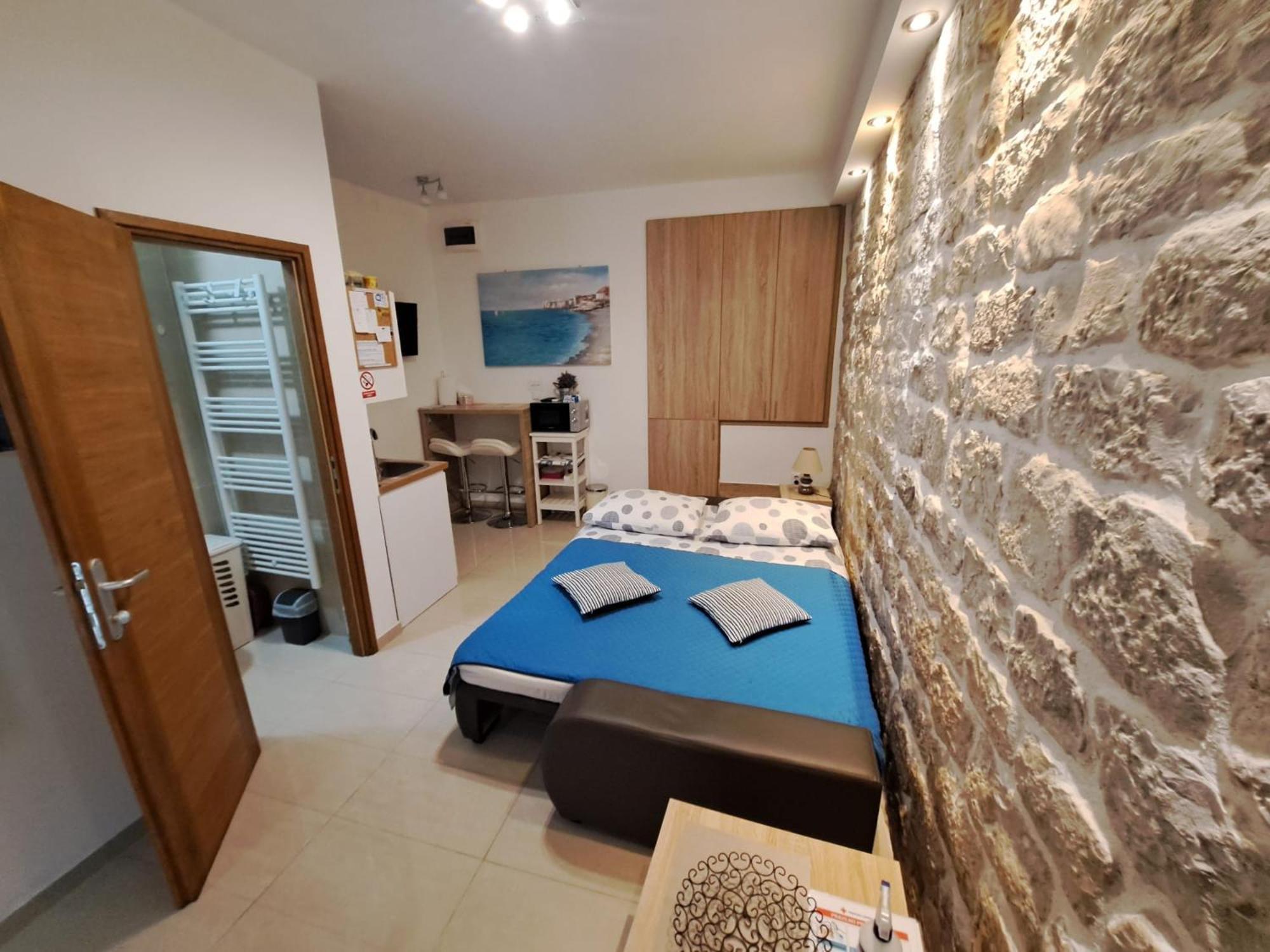 Studio Apartment Legcevic Kaštela Buitenkant foto