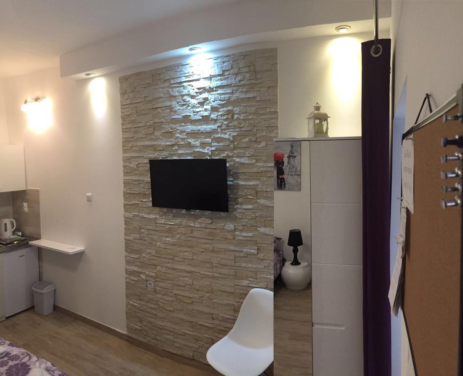 Studio Apartment Legcevic Kaštela Buitenkant foto