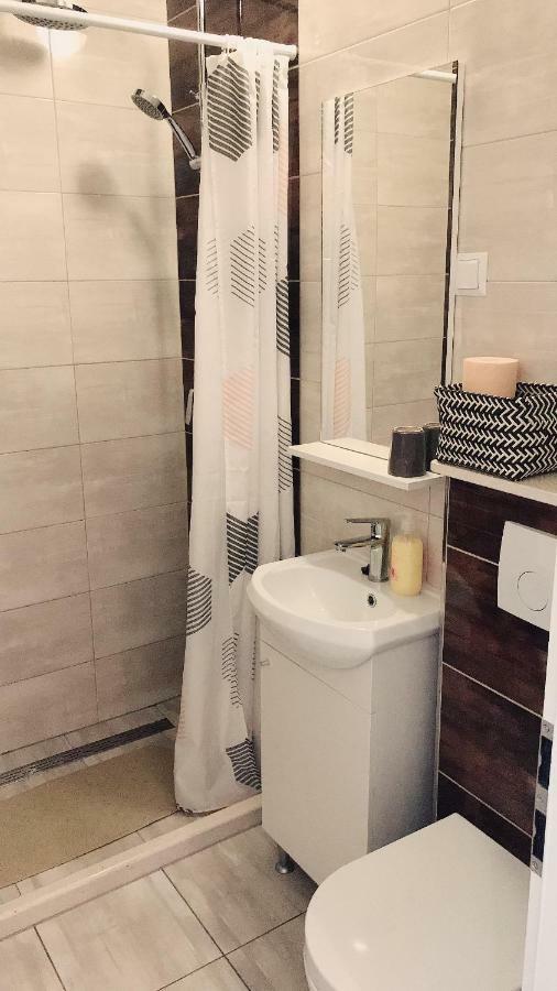Studio Apartment Legcevic Kaštela Buitenkant foto