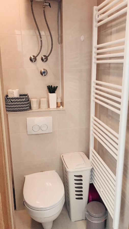 Studio Apartment Legcevic Kaštela Buitenkant foto